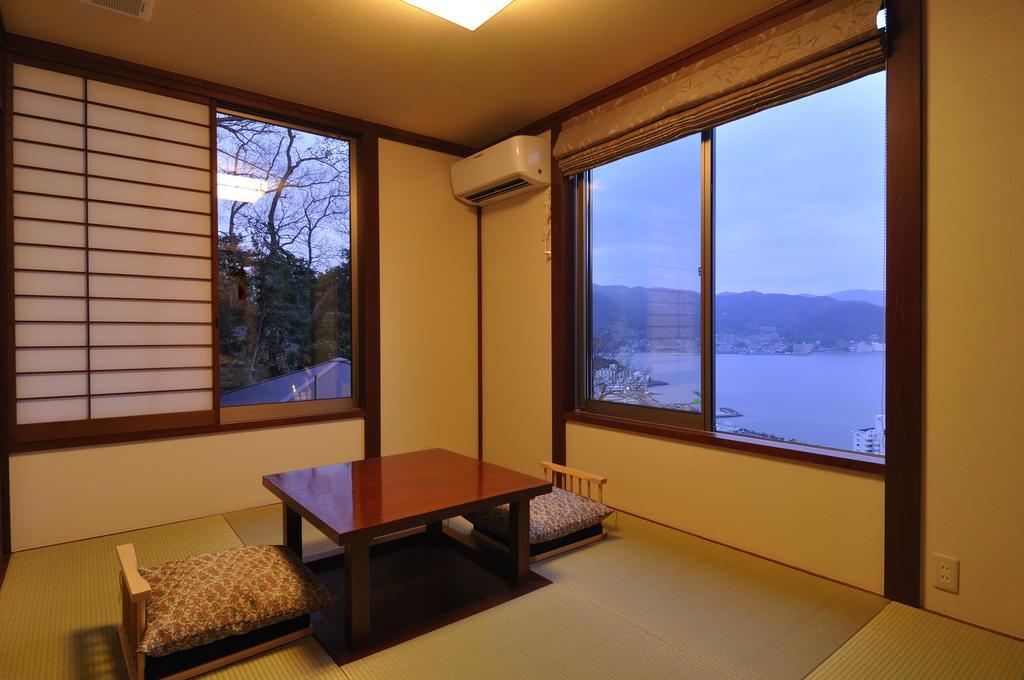 Uminohana Atami  Habitación foto